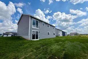 6707 376th St, North Branch, MN 55056 - Photo 25
