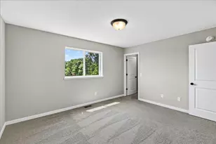 37537 Greenway Ave, North Branch, MN 55056 - Photo 17