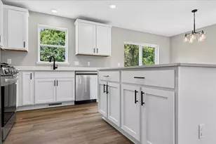 37537 Greenway Ave, North Branch, MN 55056 - Photo 11