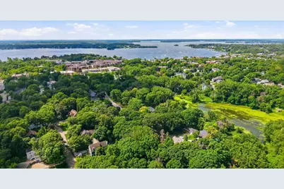 250 Glenbrook Road N, Wayzata, MN 55391 - Photo 11