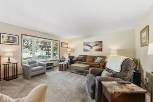 250 Glenbrook Rd N, Wayzata, MN 55391 - Photo 13