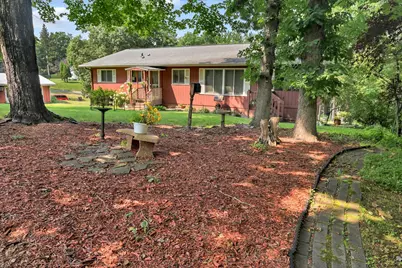 405 Oakwood Drive, Durand, WI 54736 - Photo 5
