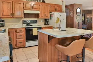 405 Oakwood Dr, Durand, WI 54736 - Photo 15