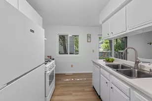 2755 Upland Ln N, Plymouth, MN 55447 - Photo 9