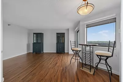 78 10th Street E #1909, Saint Paul, MN 55101 - Photo 1
