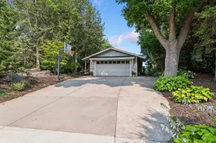 3890 Lone Cedar Ln, Chaska, MN 55318 - Photo 7