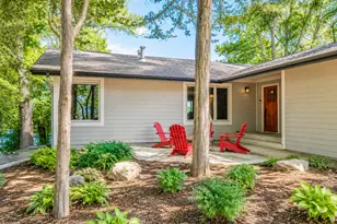 3890 Lone Cedar Ln, Chaska, MN 55318 - Photo 5