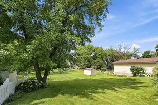 600 Madison St SE, Watertown, MN 55388 - Photo 51