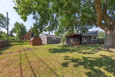 8501 Portland Avenue S, Bloomington, MN 55420 - Photo 11