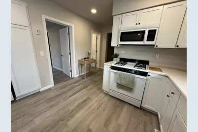 709 Center Street E, Roseau, MN 56751 - Photo 7