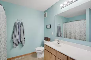 11331 Aberdeen Cir NE, Blaine, MN 55449 - Photo 27