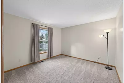 404 Sarazin Street, Shakopee, MN 55379 - Photo 17