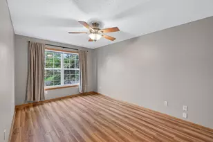 404 Sarazin St, Shakopee, MN 55379 - Photo 19