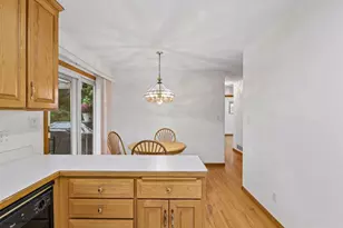 3609 Rolling View Dr, White Bear Lake, MN 55110 - Photo 15