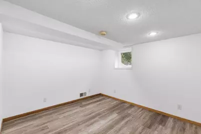 3609 Rolling View Drive, White Bear Lake, MN 55110 - Photo 27