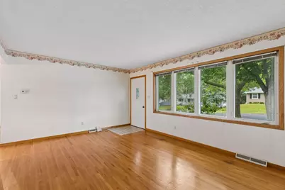 3609 Rolling View Drive, White Bear Lake, MN 55110 - Photo 7