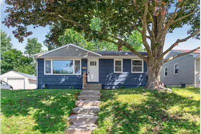 2075 Hawthorne Avenue E, Saint Paul, MN 55119 - Photo 1