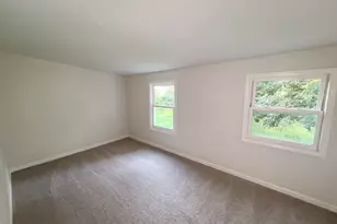 2084 Hillview Rd, Mounds View, MN 55112 - Photo 15