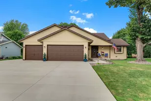 15475 Danville Ave W, Rosemount, MN 55068 - Photo 1