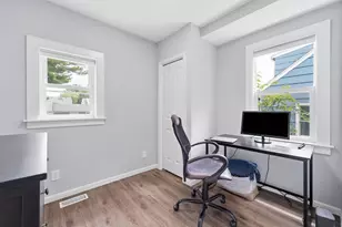 3235 Benjamin St NE, Minneapolis, MN 55418 - Photo 15