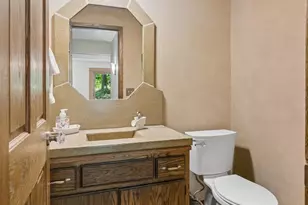 2009 Indian Rd W, Minnetonka, MN 55305 - Photo 21