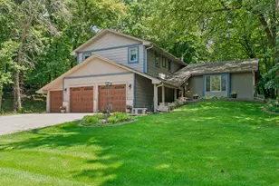 2009 Indian Rd W, Hopkins, MN 55305 - Photo 3