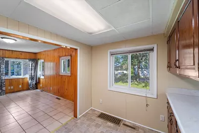 1077 York Avenue, Saint Paul, MN 55106 - Photo 9