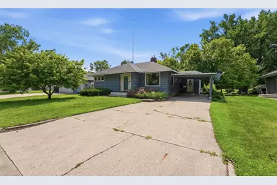 410 3rd Avenue NE, Clara City, MN 56222 - Photo 41
