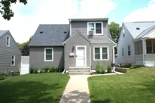 1945 Nevada Ave E, Saint Paul, MN 55119 - Photo 1