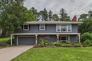 2640 Noble Ave N, Golden Valley, MN 55422 - Photo 3