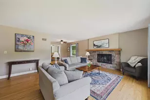 2640 Noble Ave N, Golden Valley, MN 55422 - Photo 5