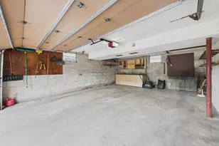 2640 Noble Ave N, Golden Valley, MN 55422 - Photo 33