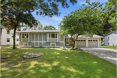 709 Nixon Avenue SE, Watertown, MN 55388 - Photo 1
