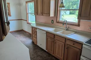 707 N High St, Rushford, MN 55971 - Photo 3