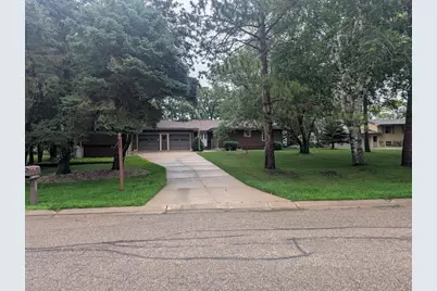 2113 Country Club Drive NE, Willmar, MN 56201 - Photo 3
