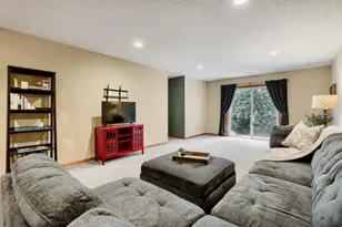 15424 Weaver Lake Rd, Maple Grove, MN 55311 - Photo 11