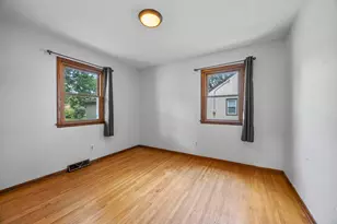 1033 Dayton Ave, Saint Paul Park, MN 55071 - Photo 11