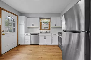 1033 Dayton Ave, Saint Paul Park, MN 55071 - Photo 7