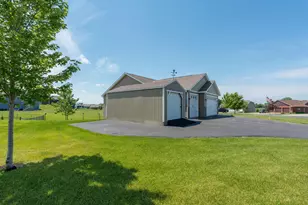 1000 Mulberry Ave NE, Montgomery, MN 56069 - Photo 51
