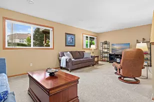 15118 Dutchman Way, Apple Valley, MN 55124 - Photo 19