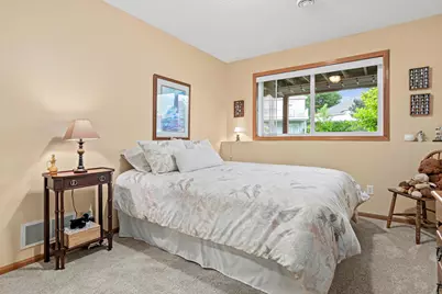 15118 Dutchman Way, Apple Valley, MN 55124 - Photo 21