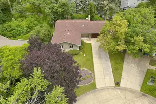1527 E Windemere Circle NE, Fridley, MN 55421 - Photo 31