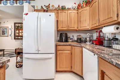 1036 N 1st Avenue, Fergus Falls, MN 56537 - Photo 15