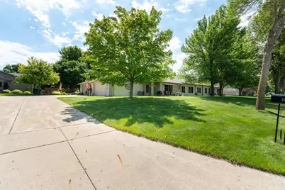 1036 N 1st Avenue, Fergus Falls, MN 56537 - Photo 5