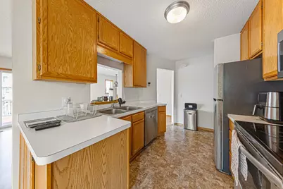 18368 English Avenue #43, Farmington, MN 55024 - Photo 9