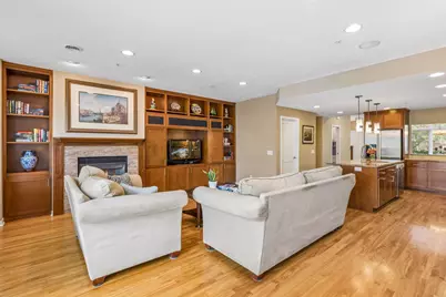 519 Willoughby Way W, Minnetonka, MN 55305 - Photo 15