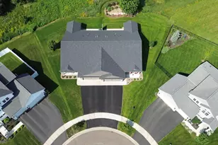 2909 Elgin Ct, River Falls, WI 54022 - Photo 35