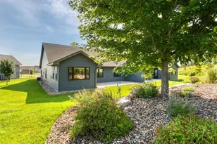 2909 Elgin Ct, River Falls, WI 54022 - Photo 33
