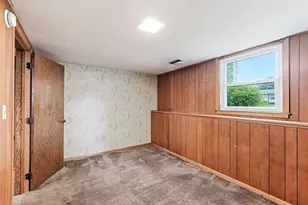 6237 Russell Ave S, Richfield, MN 55423 - Photo 21