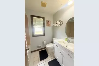 8225 June Avenue N, Brooklyn Park, MN 55443 - Photo 7